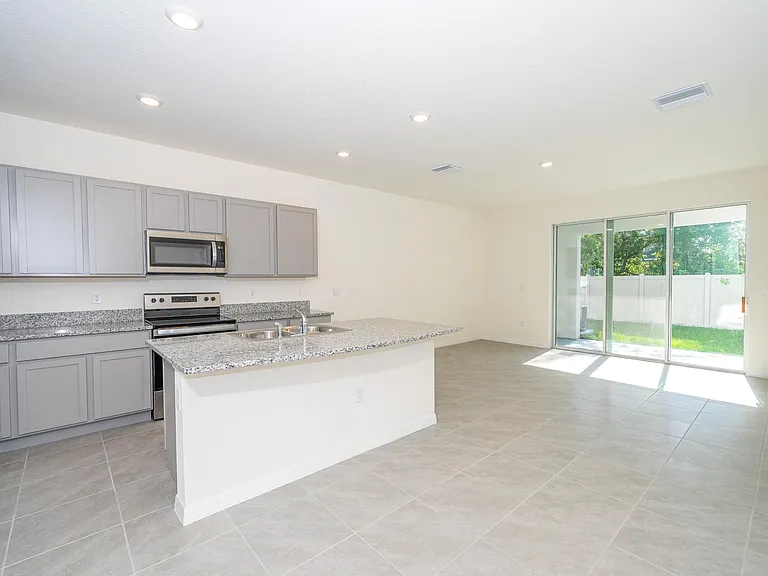 16642 Maude Dr — Photo 6