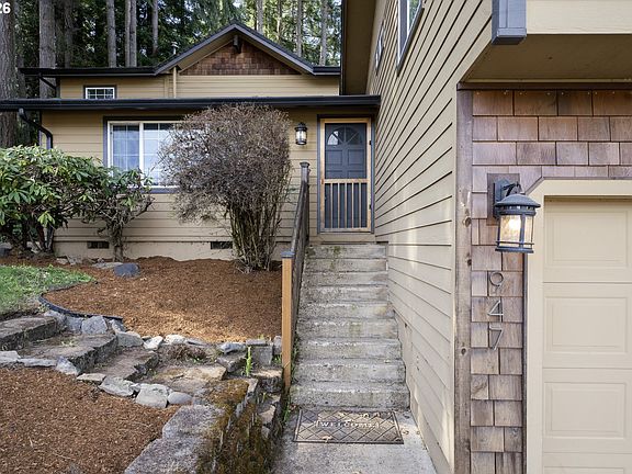 2nd image of 947 S R St