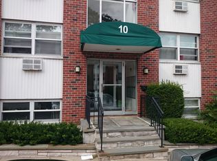 10 Commonwealth Ct APT 5, Brighton, MA 02135