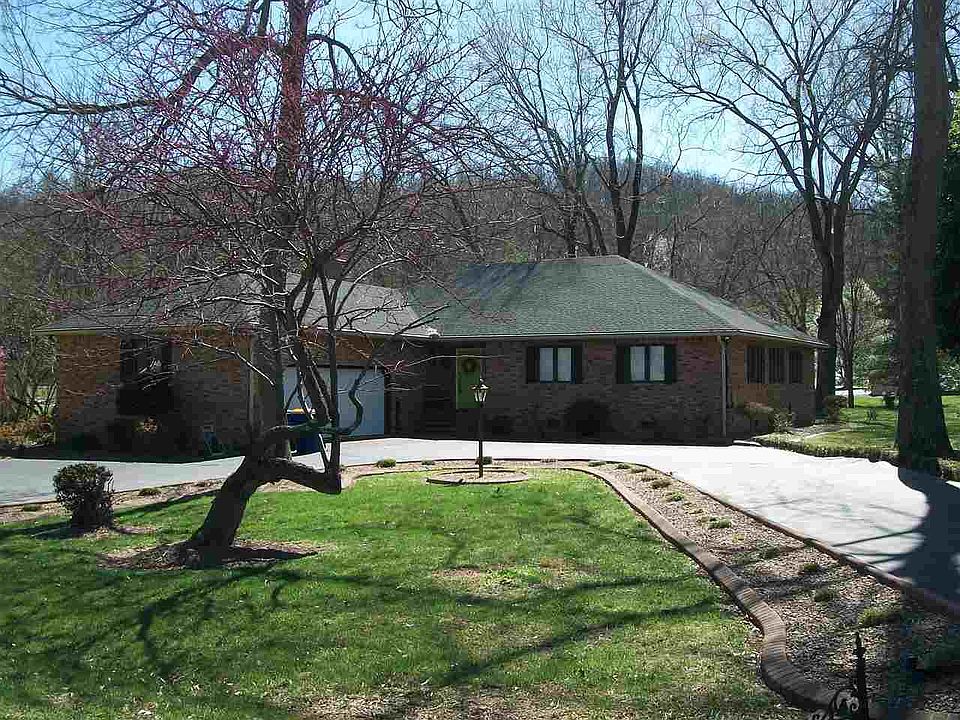 1st image of 108 Springdale Dr
