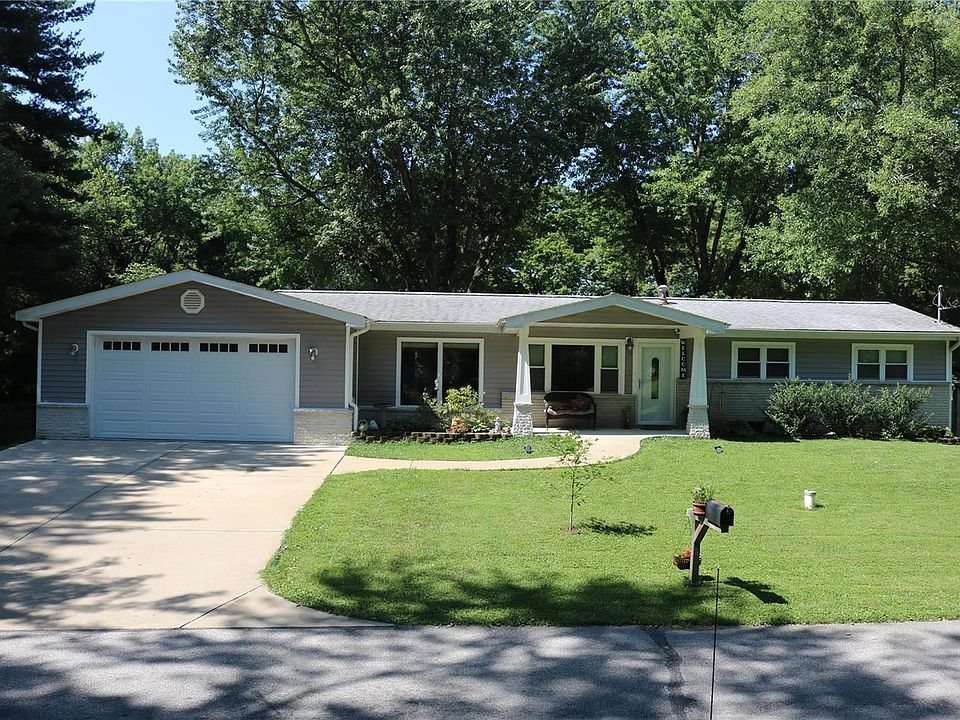 2nd image of 1176 Terry Jean Ln