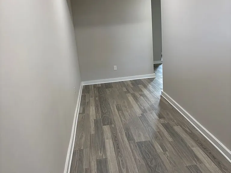 1356 S Main St — Photo 2