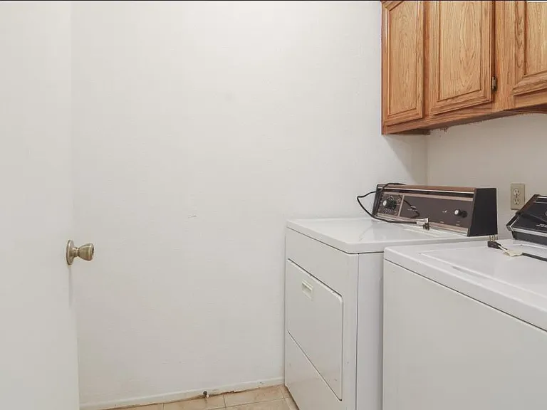 10802 Sashay Dr — Photo 13