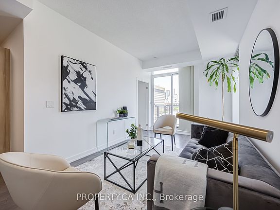 2nd image of 297 College St #707
