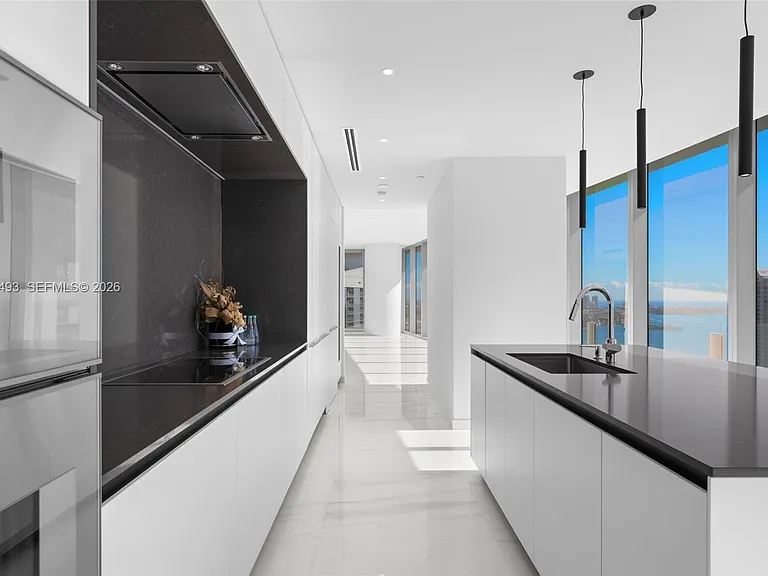 300 Biscayne Boulevard Way #3801 — Photo 4