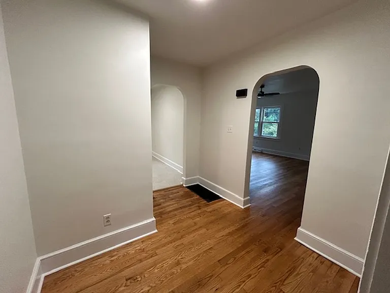 408 Orchard Dr — Photo 15