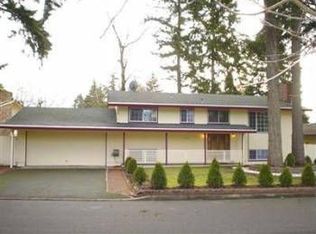 15305 NE 7th Pl, Bellevue, WA 98007