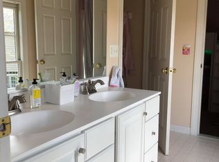 21463 Basil Ct, Ashburn, VA 20148