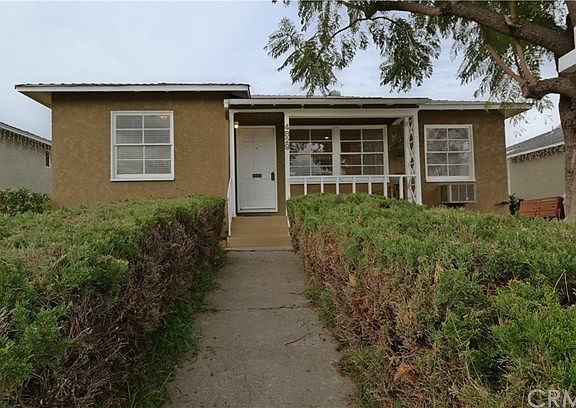 2nd image of 4829 Palo Verde Ave