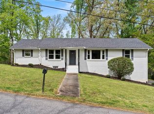 1041 E Perry Rd, Greenville, SC 29609