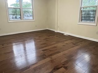 718 S 13th St #1, Newark, NJ 07103