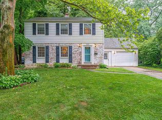 2155 S Glenwood Ave, Springfield, IL 62704