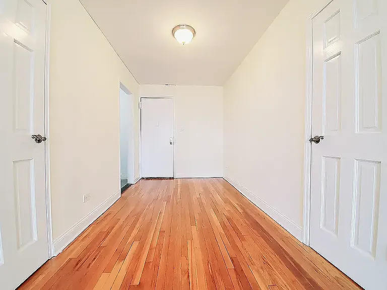 60 Turner Pl #3K — Photo 5