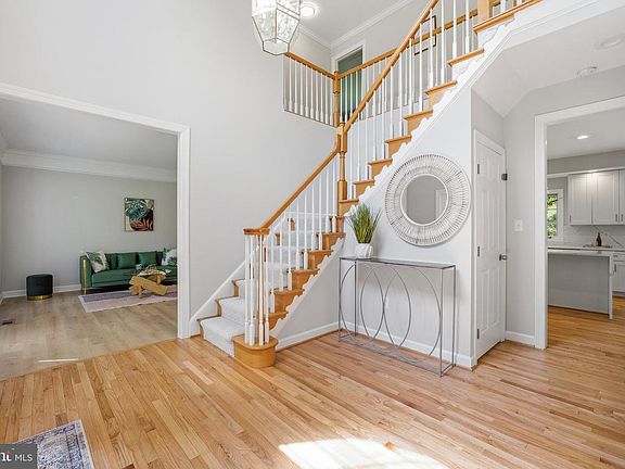 4th image of 13904 Natia Manor Dr