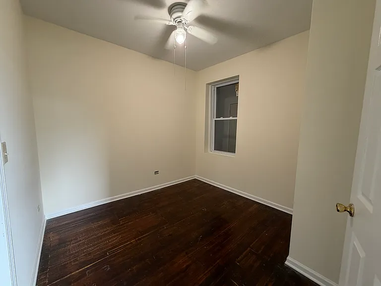 3271 S Bell Ave #1R — Photo 8