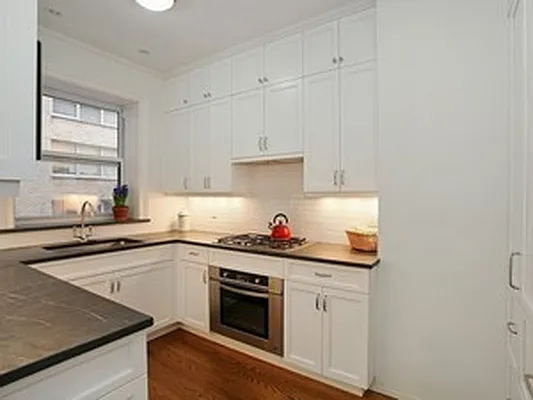 Sold by Corcoran | media 24