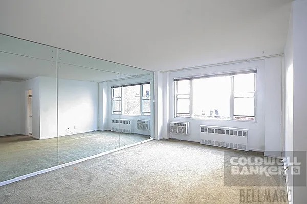 Sold by Bellmarc Realty | media 3