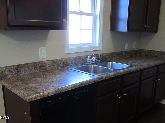3rd image of 232 Sweet Gum Ln