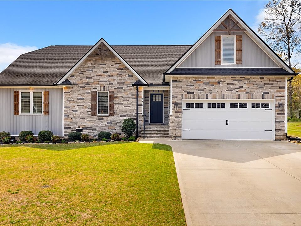 1st image of 181 Amberwood Dr