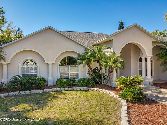 4th image of 1847 Plantation Cir SE