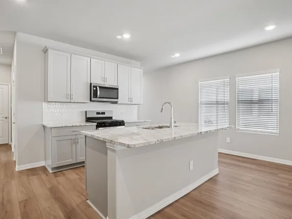 423 Dorothy Dr, McKinney, TX 75071