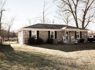 232 Cherry Ln, Frankfort, KY 40601