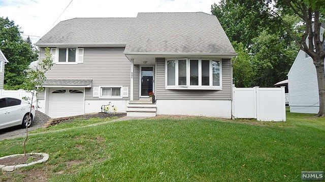 1st image of 580 Gail Ct