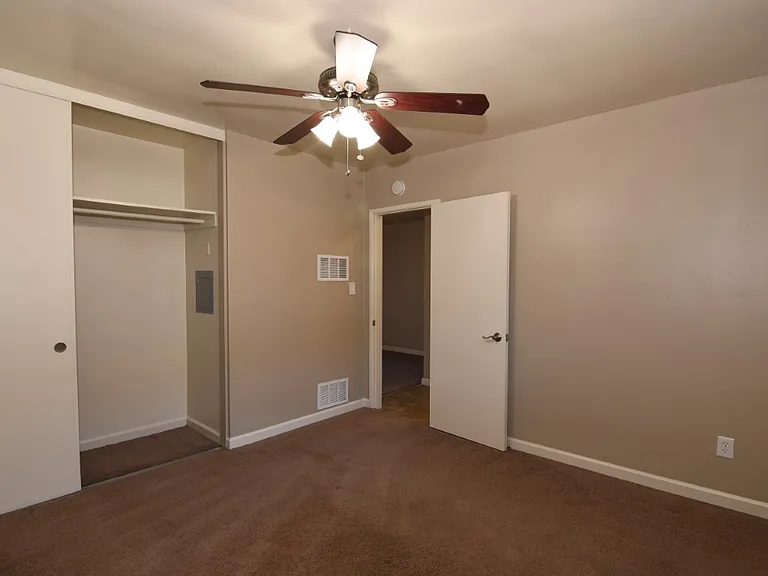 264 G St — Photo 10