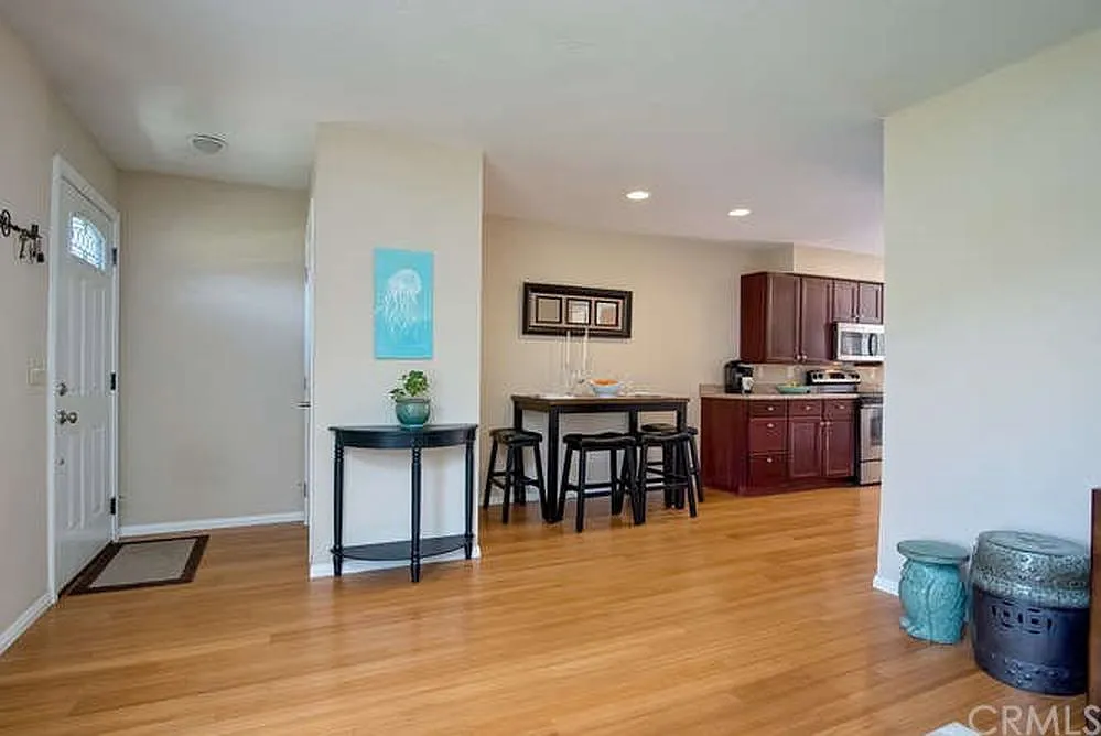 1 bed, 600 sqft, $2,395 — Photo 1