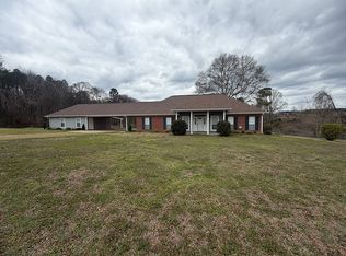 302 C Stringer Rd, Magee, MS 39111