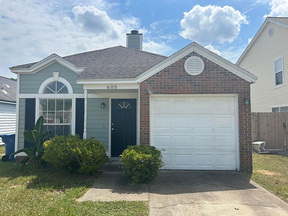 1st image of 605 E Staffordshire Drive