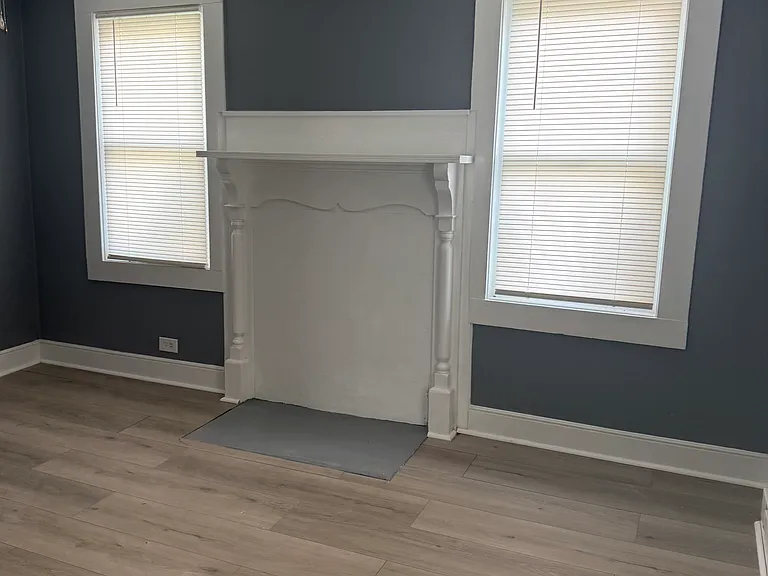 404 Greer Ave — Photo 5