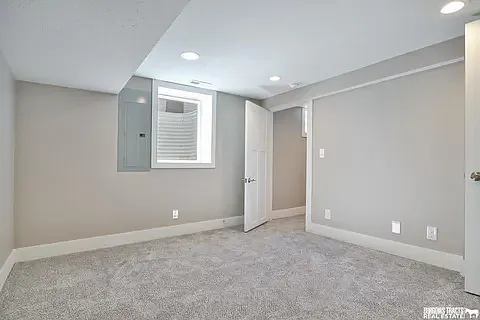 1212 N 10th St — Photo 11