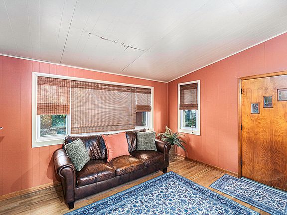 4th image of 712 E Forest Ave