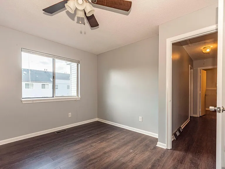 39 Staffordshire Commons Dr #39 — Photo 20