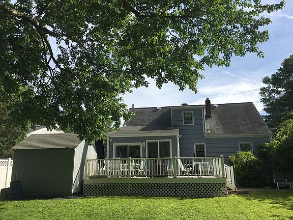 2nd image of 132 Harmony Ave
