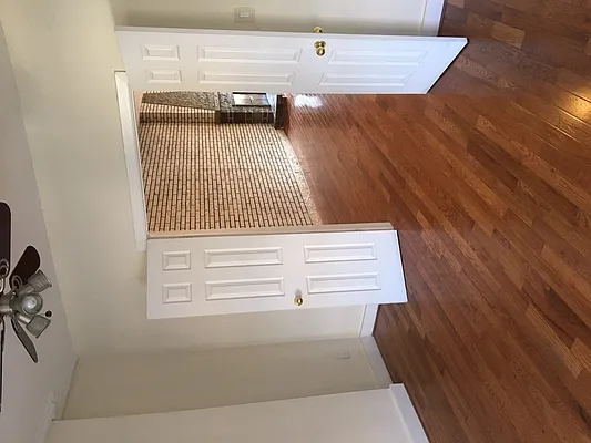 Rented by Realty Collective | media 36