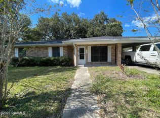 745 N Martin Luther King Dr, Saint Martinville, LA 70582