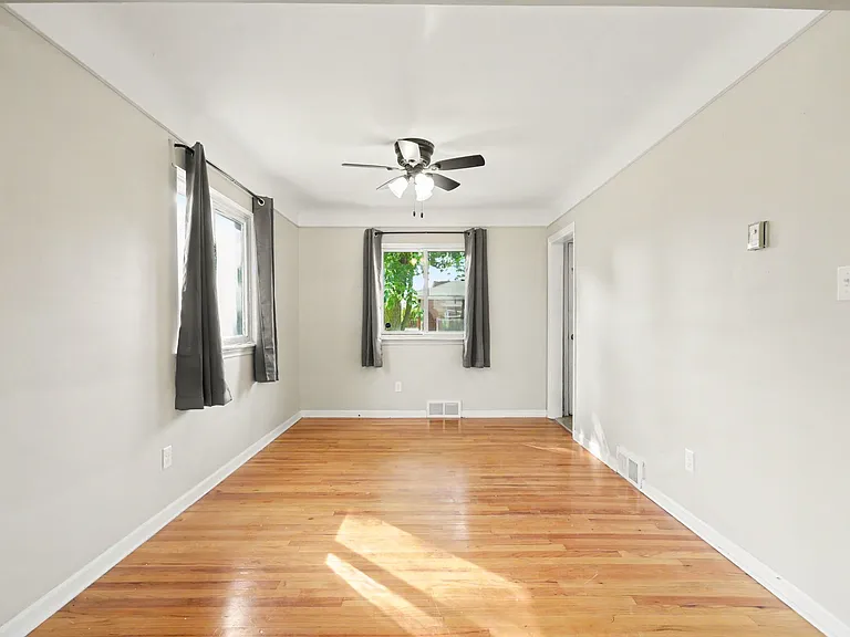 114 Crocker Blvd #114 — Photo 12