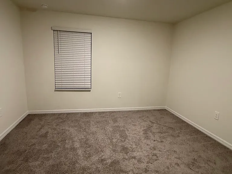 5124 SW 48th Ln — Photo 12
