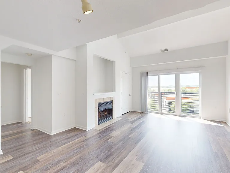 Sullivan Place — Photo 120