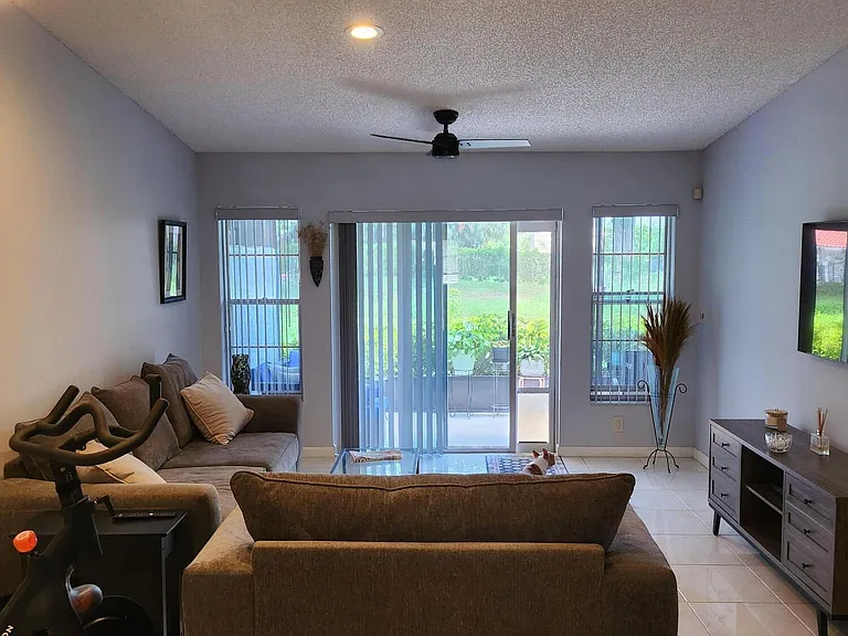 8951 Sunnywood Pl #B — Photo 16