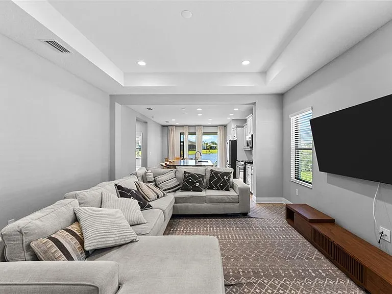 14147 Campfire Ct — Photo 37