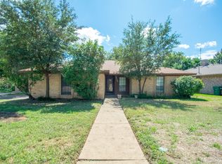 3409 Willowbrook Dr, Fort Worth, TX 76133