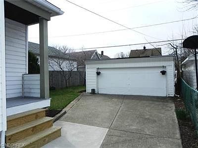 5th image of 18900 Kewanee Ave