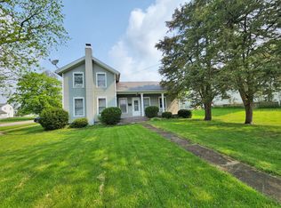 505 E Calhoun St, Woodstock, IL 60098