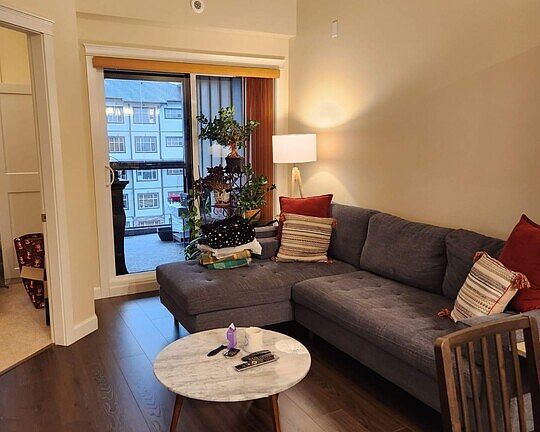 2nd image of 20376 86th Ave #3