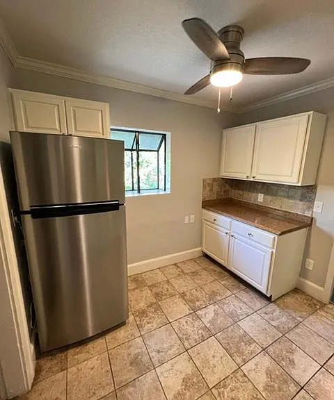2435 Burlington Ave N #2435 — Photo 12