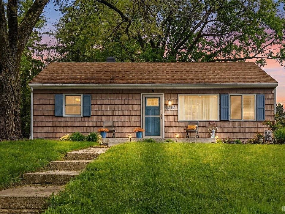 1st image of 1212 Logan Ave