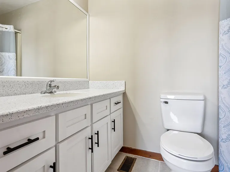 2100 E Ocean View Ave #20 — Photo 28
